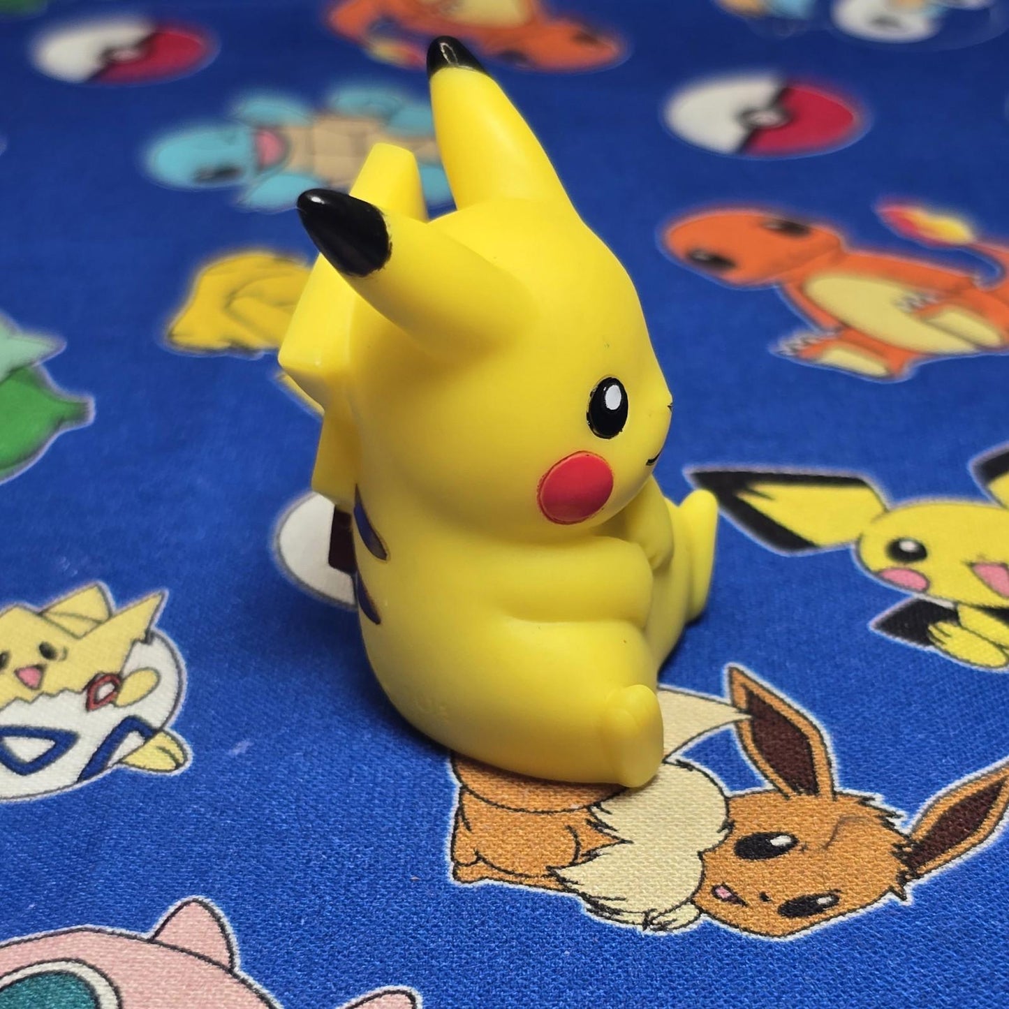 Pokemon Pikachu Figure Finger Puppet 2013 Nintendo Bandai Japan PVC USA Seller 2