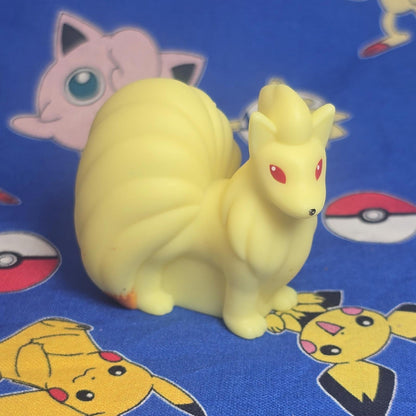 Pokemon Ninetales Figure Finger Puppet 2023 Nintendo PVC Bandai Japan USA Seller