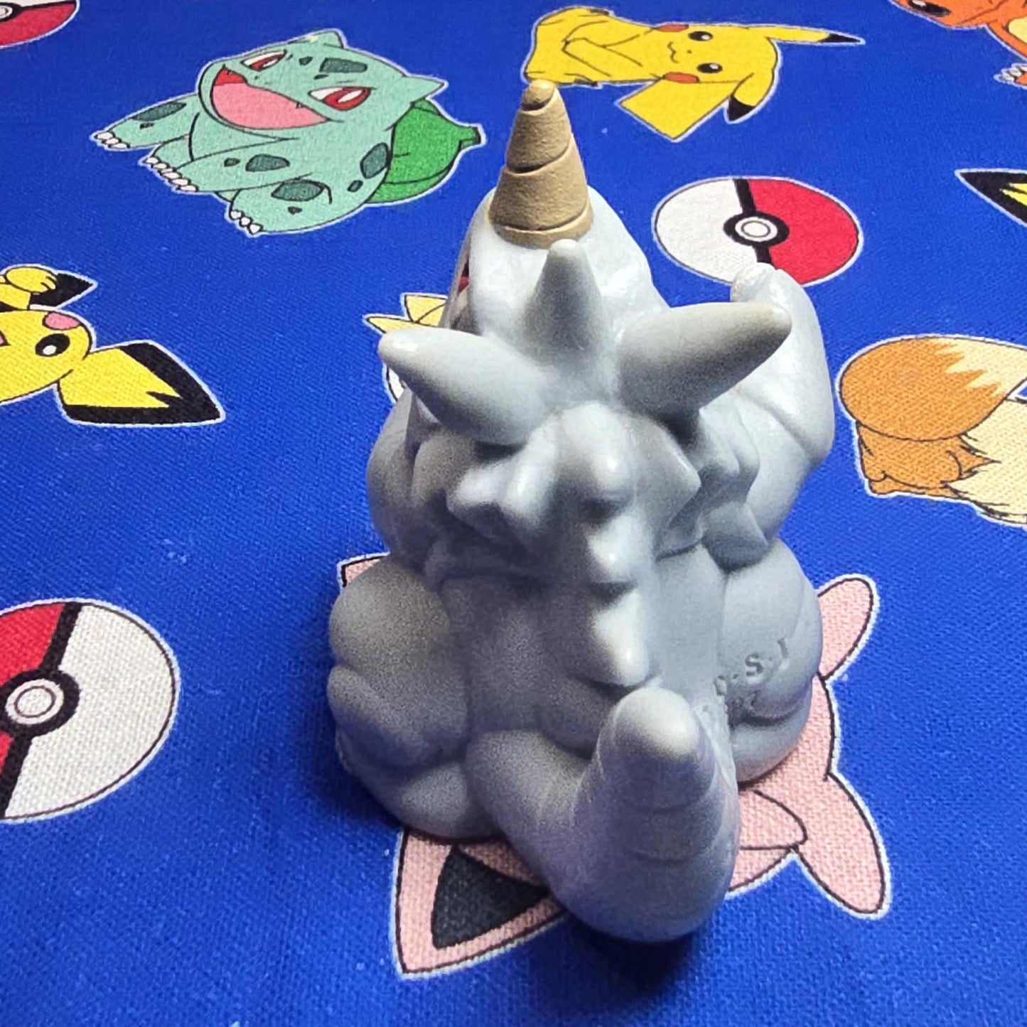 Pokemon Rhydon Figure Finger Puppet 1997 Bandai Nintendo Vintage Japan US Seller