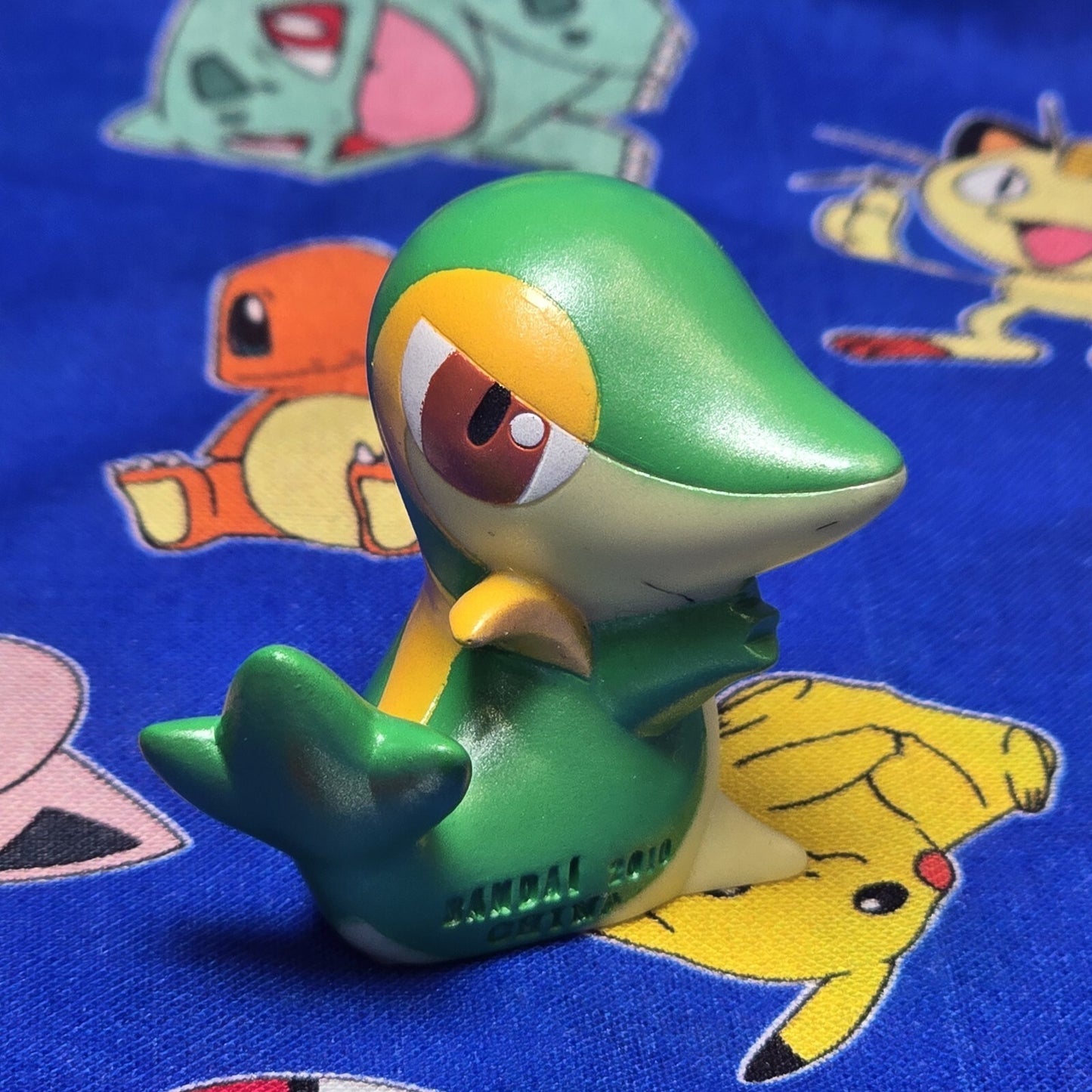 Pokemon Snivy Metallic Figure Finger Puppet 2010 Nintendo PVC Bandai Japan USA