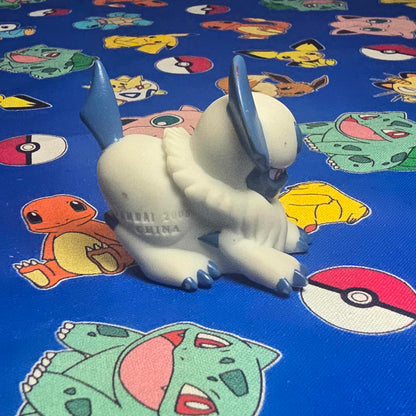 Pokemon Absol Figure Finger Puppet 2005 Nintendo Bandai PVC Vintage Japan USA