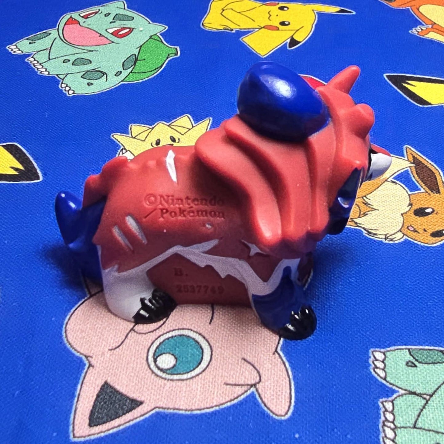 Pokemon Zamazenta Figure Finger Puppet 2020 Nintendo Bandai PVC Japan US Seller