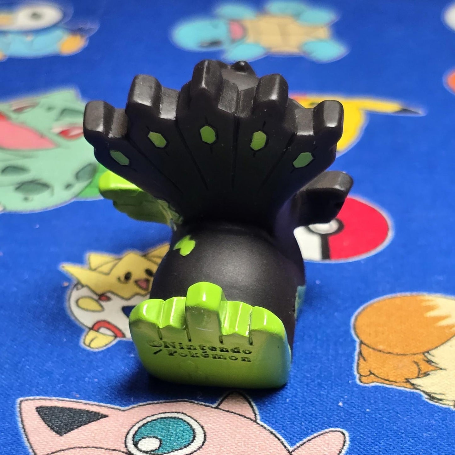 Pokemon Zygarde 50% Figure Finger Puppet 2014 Nintendo Bandai Japan USA Seller