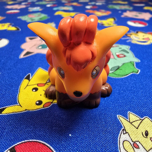 Pokemon Vulpix Figure Finger Puppet 1997 Bandai Nintendo PVC Vintage USA Seller