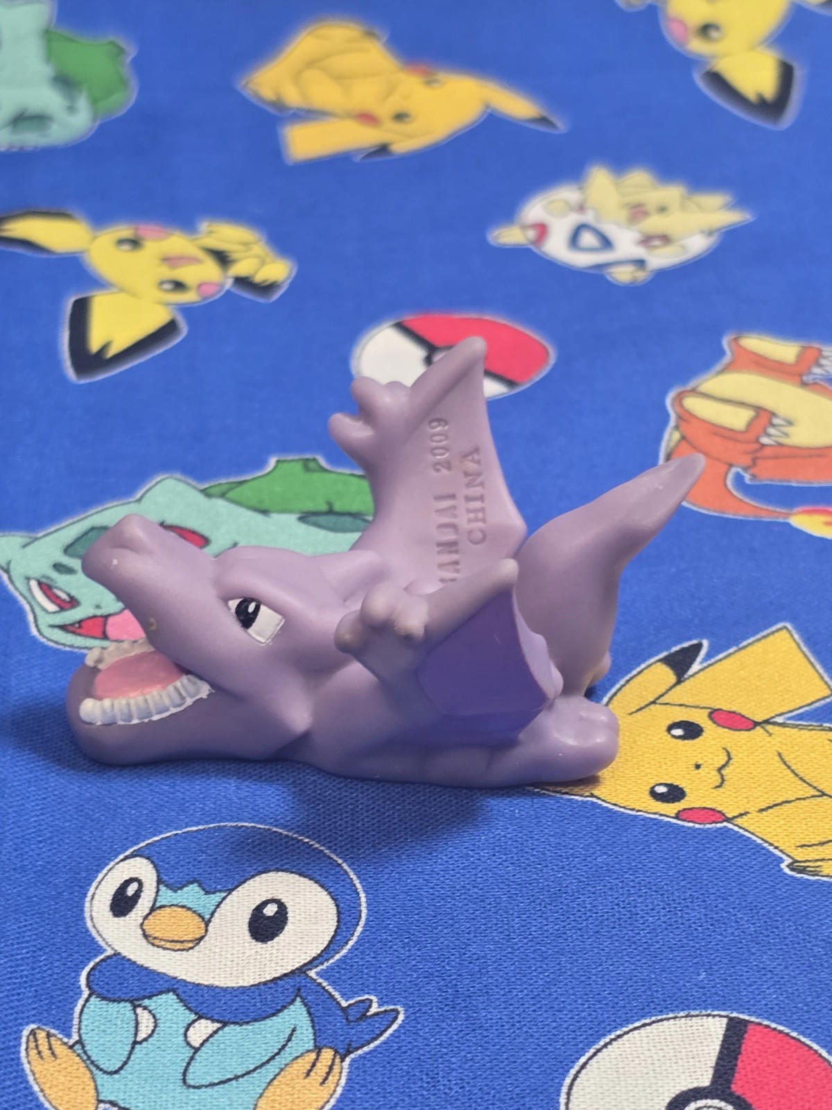 Pokemon Aerodactyl Figure Finger Puppet 2009 Nintendo Bandai Japan USA Seller