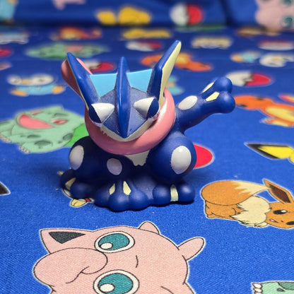 Pokemon Greninja Figure Finger Puppet 2014 Nintendo Bandai PVC Japan USA Seller