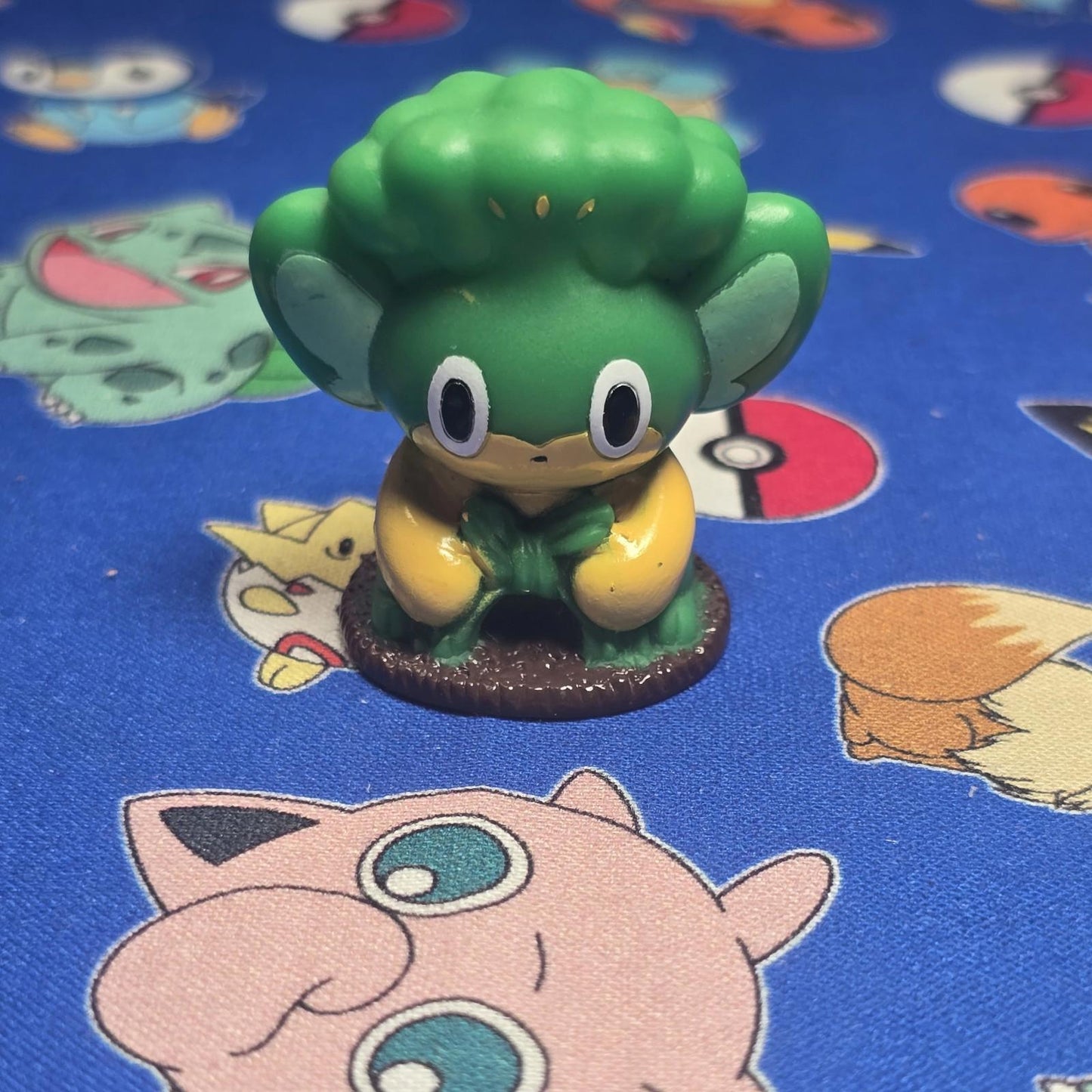 Pokemon Pansage Figure Finger Puppet 2011 Nintendo Bandai PVC Japan USA Seller