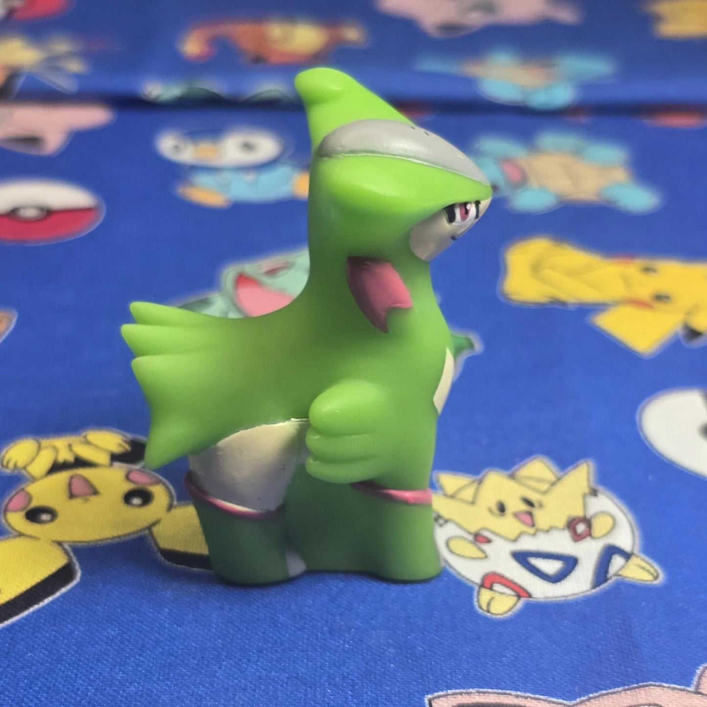Pokemon Virizion Figure Finger Puppet 2011 Nintendo Bandai PVC Japan USA Seller