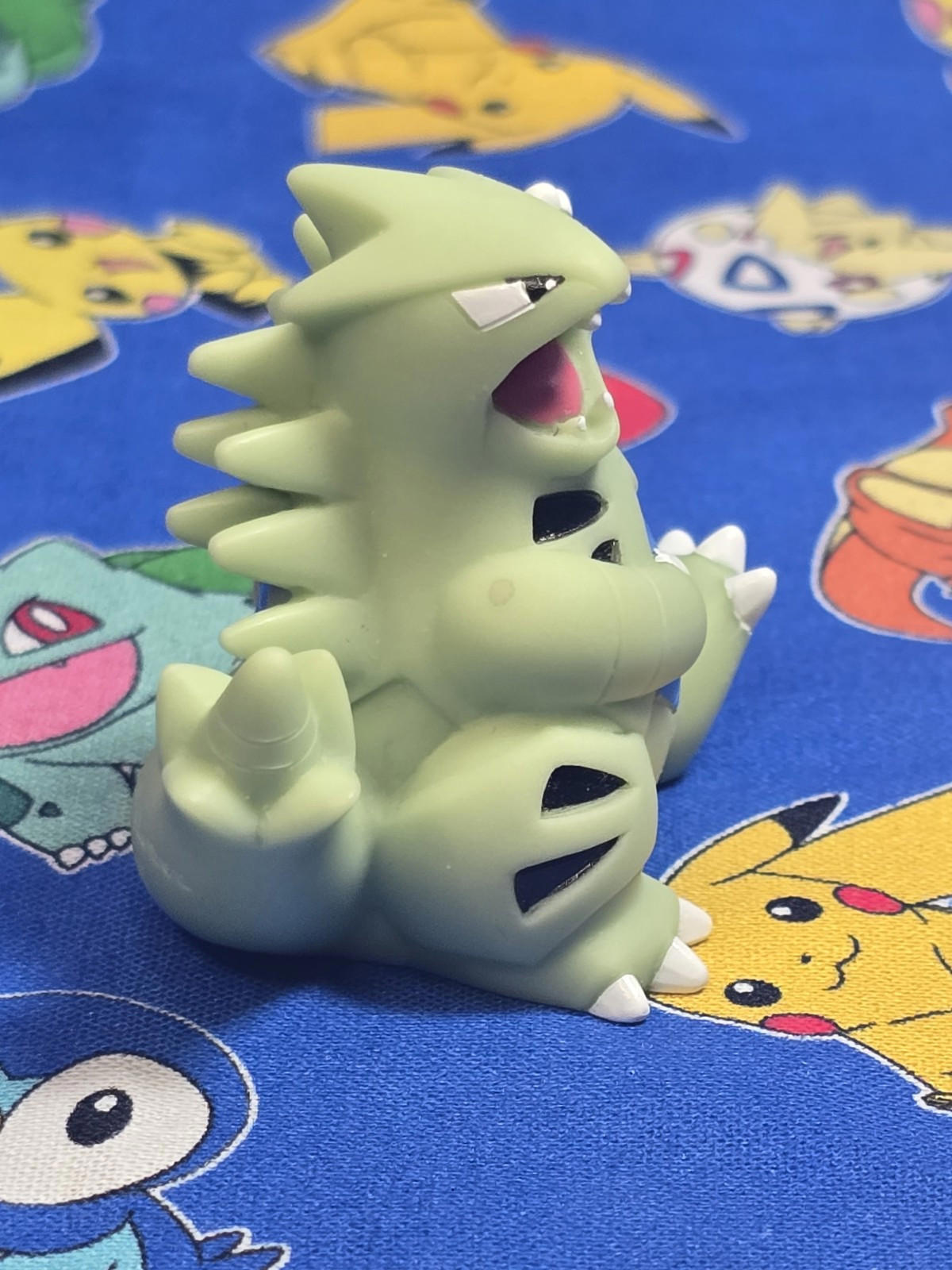 Pokemon Tyranitar Figure Finger Puppet 2007 Nintendo Bandai PVC Japan USA Seller