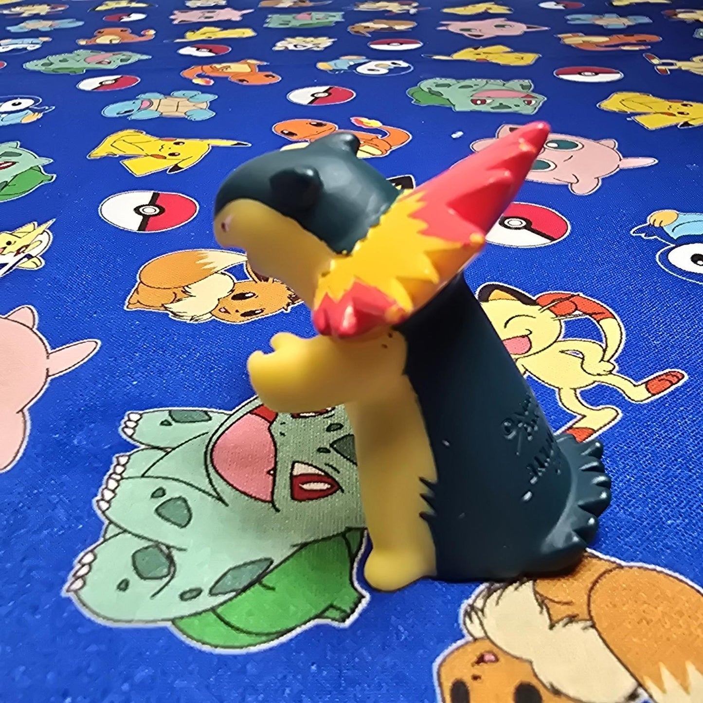 Pokemon Typhlosion Figure Finger Puppet 2006 Nintendo Bandai PVC Japan US Seller