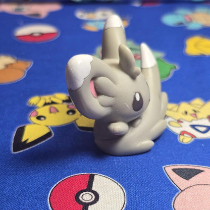 Pokemon Minccino Figure Finger Puppet 2011 Nintendo Bandai PVC Japan US Seller