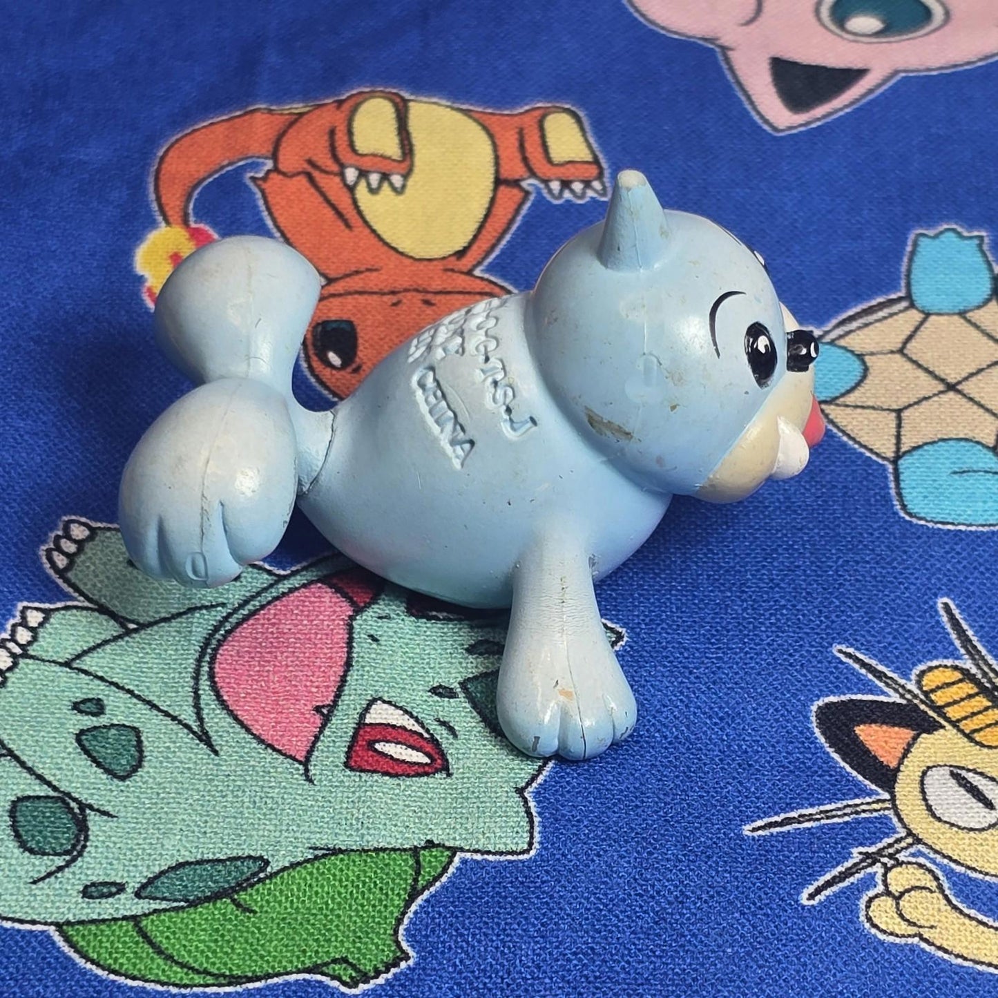Pokemon Seel Tomy Authentic Figure Moncolle Japan Monster Collection Takara Toy