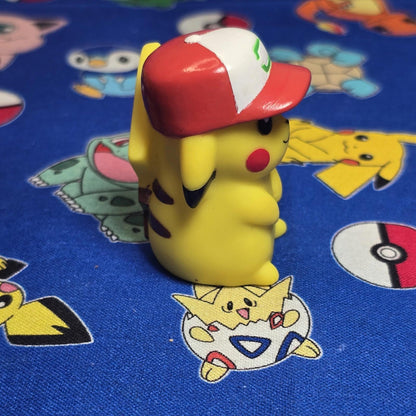 Pokemon Pikachu Ash Hat Figure Finger Puppet B 2020 Nintendo Bandai Japan USA