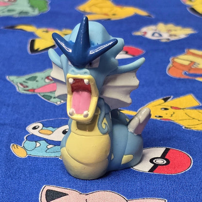 Pokemon Gyrados Figure Finger Puppet 2004 Nintendo Bandai PVC Vintage Japan USA