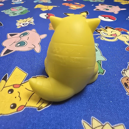 Pokemon Sandshrew Dark Figure Finger Puppet 1996 Nintendo PVC Bandai Vintage USA