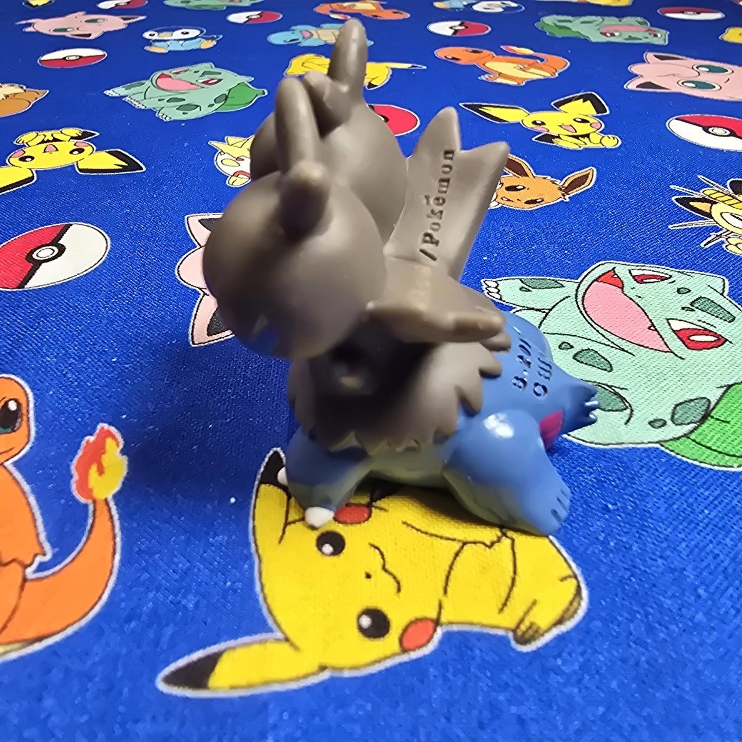 Pokemon Zweilous Figure Finger Puppet 2011 Nintendo Bandai PVC Japan USA Seller