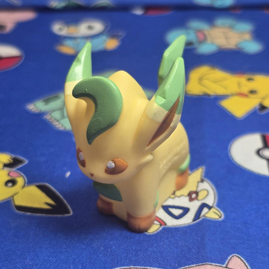 Pokemon Leafeon Figure Finger Puppet 2007 Nintendo Bandai PVC Japan USA Seller