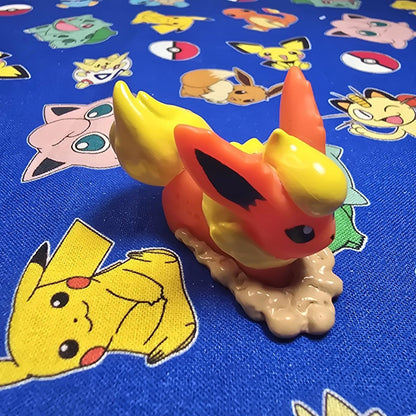 Pokemon Flareon Figure Finger Puppet 2013 Nintendo Bandai Japan PVC USA Seller