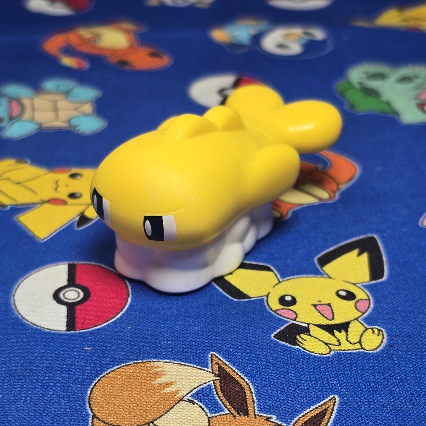 Pokemon Tatsugiri Stretchy Form Figure Finger Puppet 2024 Nintendo Bandai Japan