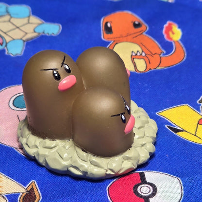 Pokemon Dugtrio Clear Figure Finger Puppet 1997 Bandai Nintendo Vintage Japan US