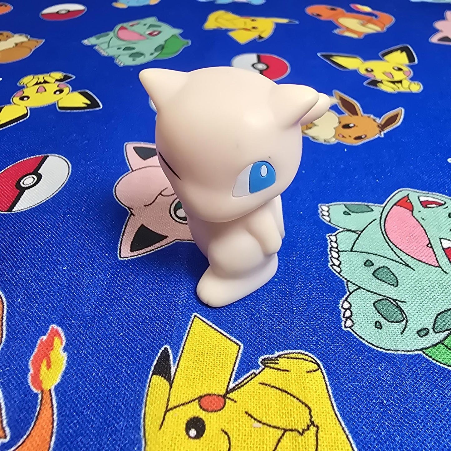 Pokemon Mew Figure Finger Puppet 2005 Nintendo Bandai Vintage Japan USA Seller