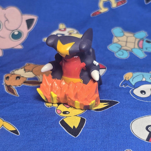 Pokemon Garchomp Figure Finger Puppet 2012 Nintendo Bandai PVC Japan USA Seller