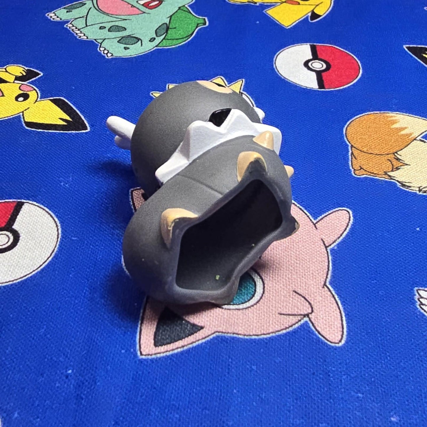 Pokemon Scatterbug Figure Finger Puppet 2013 Nintendo Bandai PVC Japan US Seller