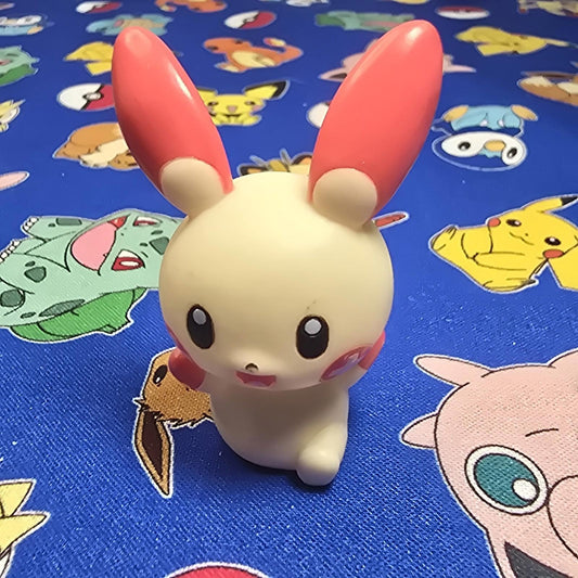 Pokemon Plusle Figure Finger Puppet 2003 Nintendo Bandai PVC Vintage Japan US