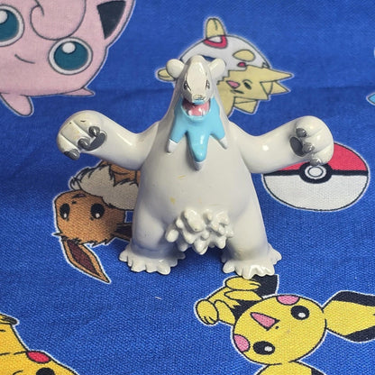 Pokemon Beartic Tomy Authentic Figure Moncolle Japan Monster Collection Takara