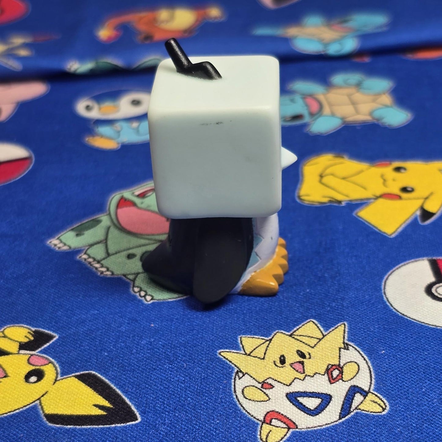 Pokemon Eiscue Figure Finger Puppet 2021 Nintendo Bandai PVC Japan USA Seller