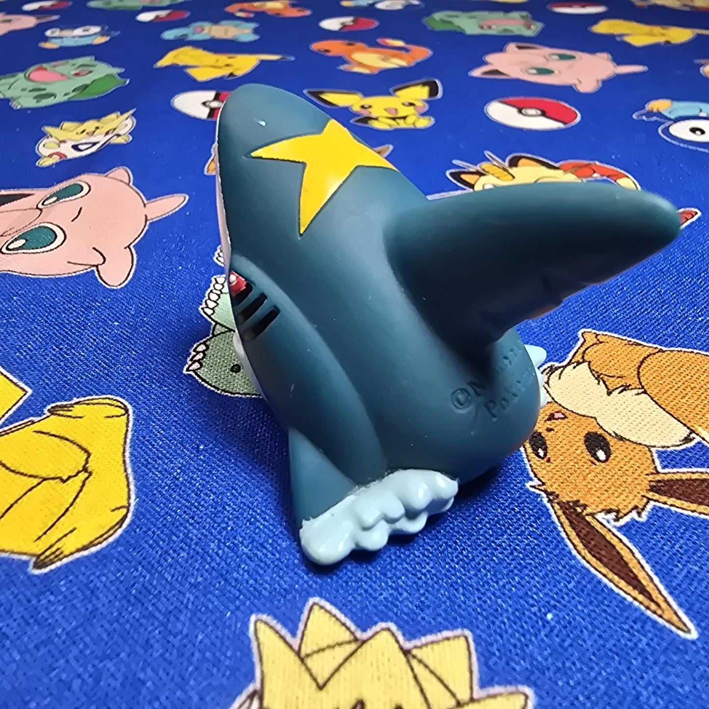 Pokemon Sharpedo Figure Finger Puppets 2006 Nintendo Bandai PVC Japan USA Seller