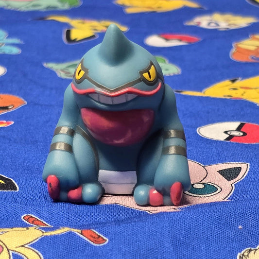 Pokemon Toxicroak Figure Finger Puppet 2006 Nintendo Bandai PVC Japan USA Seller