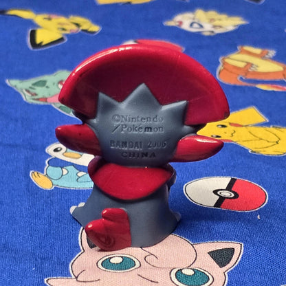 Pokemon Weavile Figure Finger Puppet 2006 Nintendo Bandai PVC Japan USA Seller