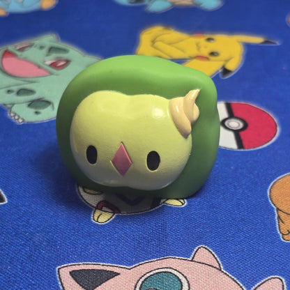 Pokemon Solosis Figure Finger Puppet 2011 Nintendo Bandai PVC Japan USA Seller