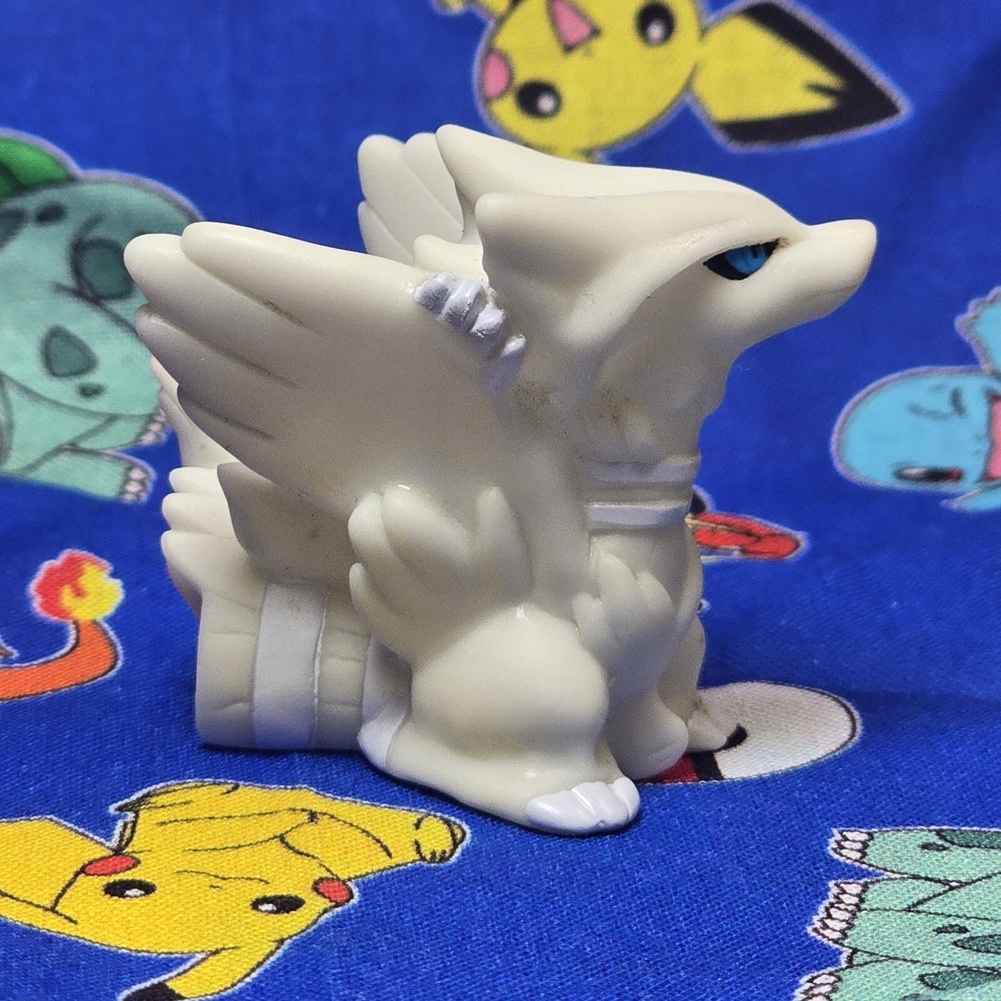 Pokemon Reshiram Figure Finger Puppet 2012 Nintendo PVC Bandai Japan USA Seller