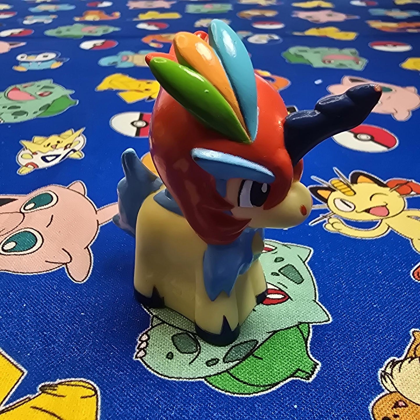 Pokemon Keldeo Figure Finger Puppet 2012 Nintendo Bandai PVC Japan USA Seller