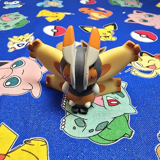 Pokemon Mothim Figure Finger Puppet 2006 Nintendo Bandai PVC Japan US Seller
