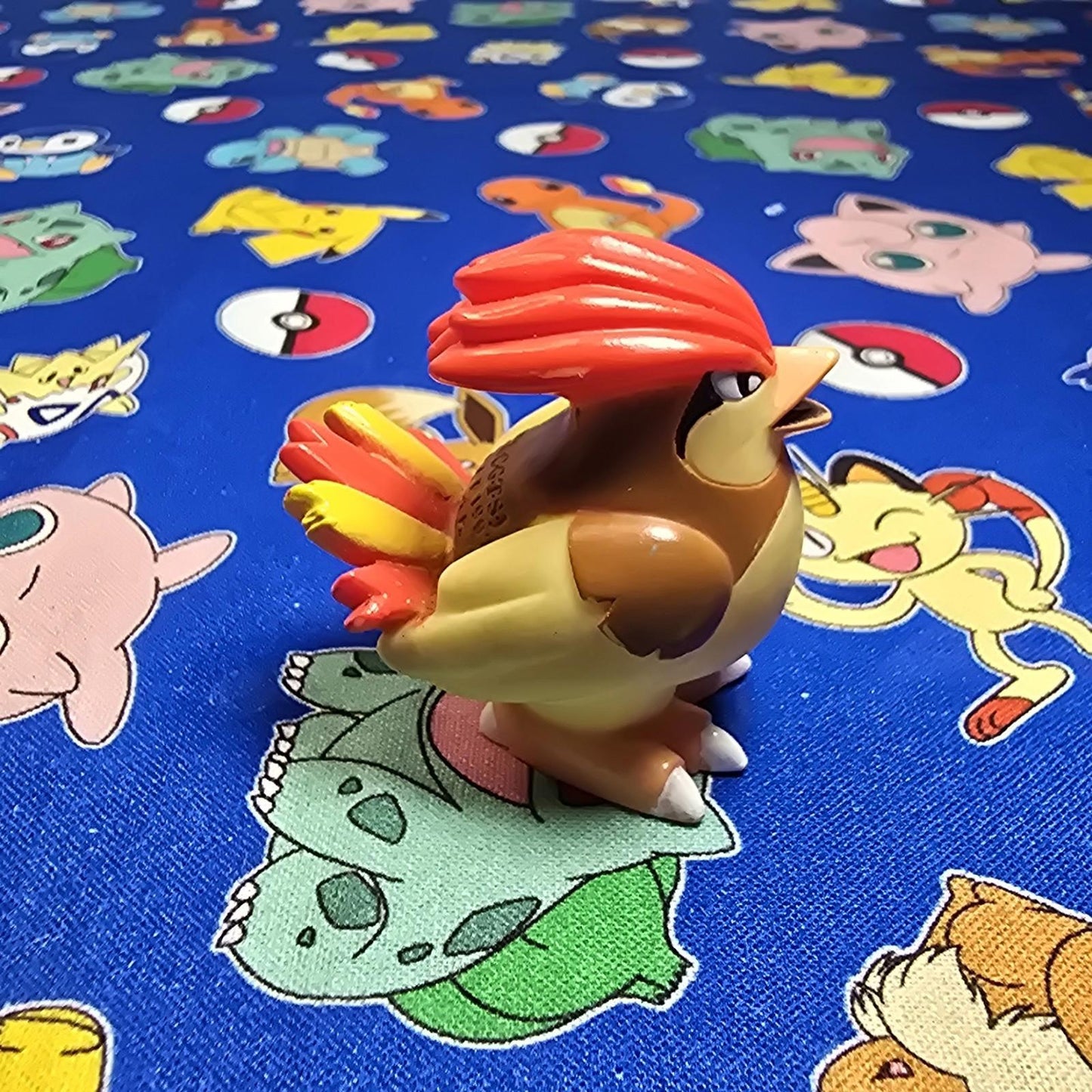 Pokemon Pidgeotto Red Figure Finger Puppet 1997 Bandai Nintendo Vintage USA