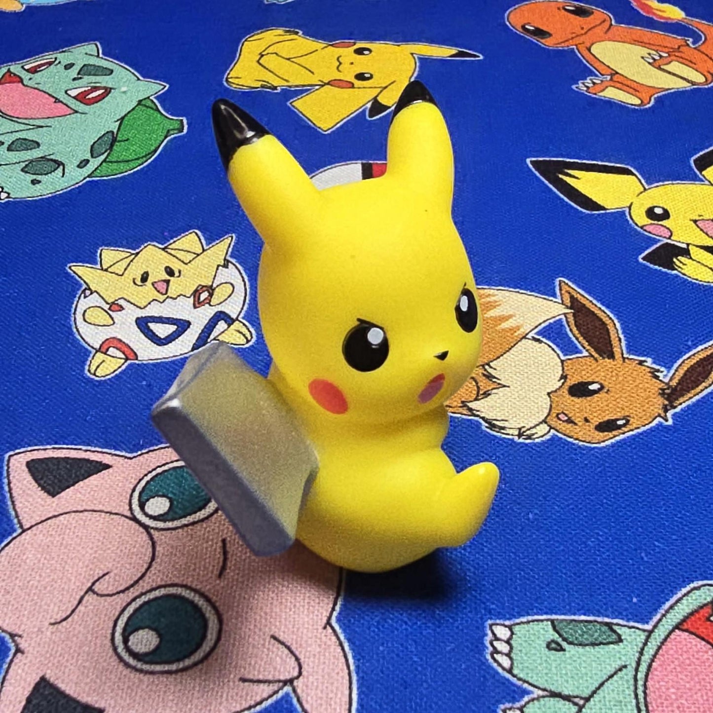 Pokemon Pikachu Figure Finger Puppet 2013 Nintendo Bandai PVC Japan USA Seller