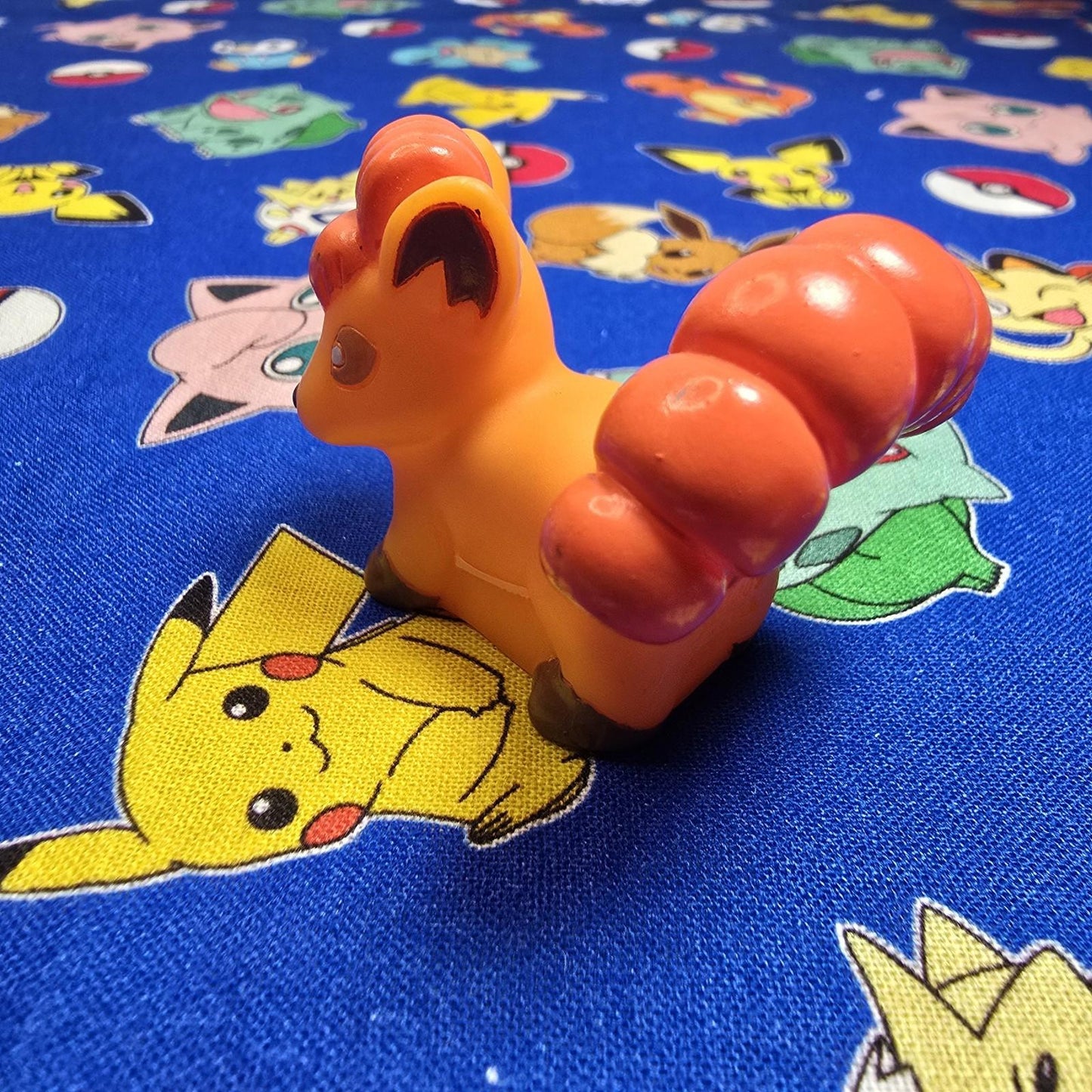 Pokemon Vulpix Figure Finger Puppet 2009 Nintendo Bandai PVC Japan US Seller