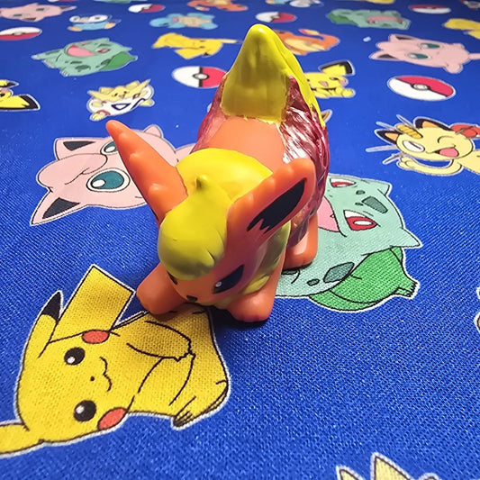 Pokemon Flareon Figure Finger Puppet 2005 Nintendo Bandai Vintage PVC Japan USA