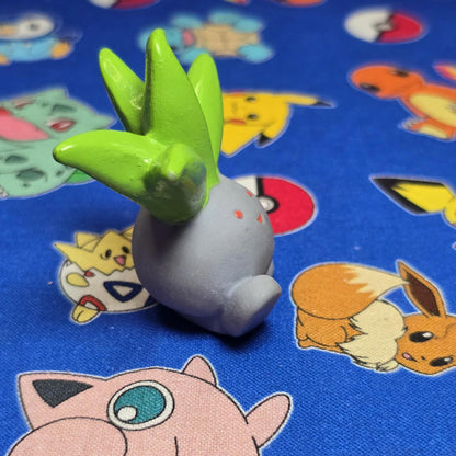 Pokemon Oddish Figure Finger Puppet 1996 Nintendo Bandai PVC Japan Vintage USA