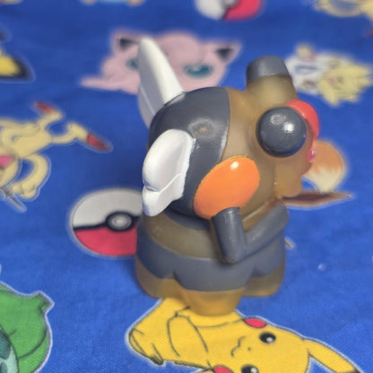 Pokemon Vespiquen Clear Figure Finger Puppet 2007 Nintendo Bandai PVC Japan USA