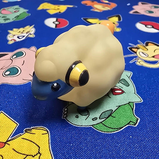 Pokemon Mareep Figure Finger Puppet 2000 Nintendo Bandai PVC Vintage Japan USA