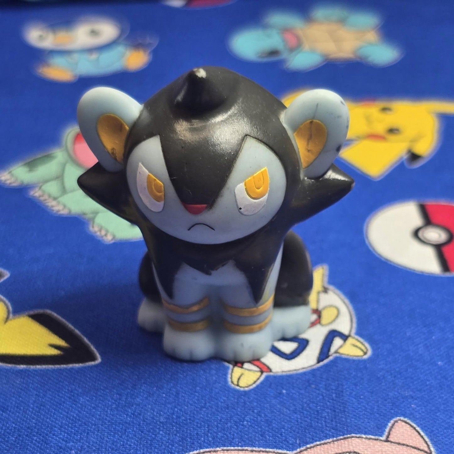Pokemon Luxio Figure Finger Puppet 2006 Nintendo Bandai PVC Vintage Japan USA