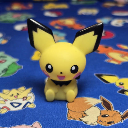 Pokemon Pichu Figure Finger Puppet 2013 Nintendo Bandai Japan PVC USA Seller