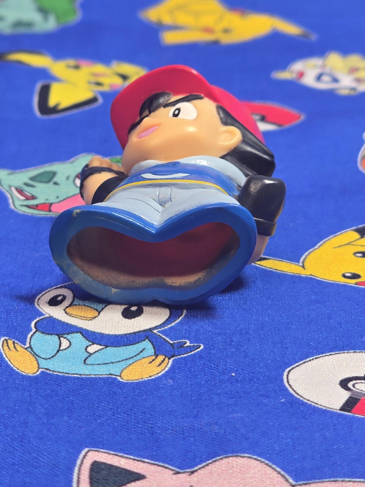 Pokemon Ash Ketchum Trainer Figure Finger Puppet 2006 Nintendo Bandai Japan USA