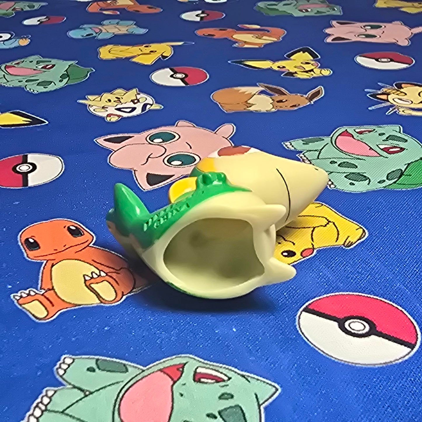 Pokemon Snivy Figure Finger Puppet 2010 Nintendo Bandai PVC Toy Japan USA Seller