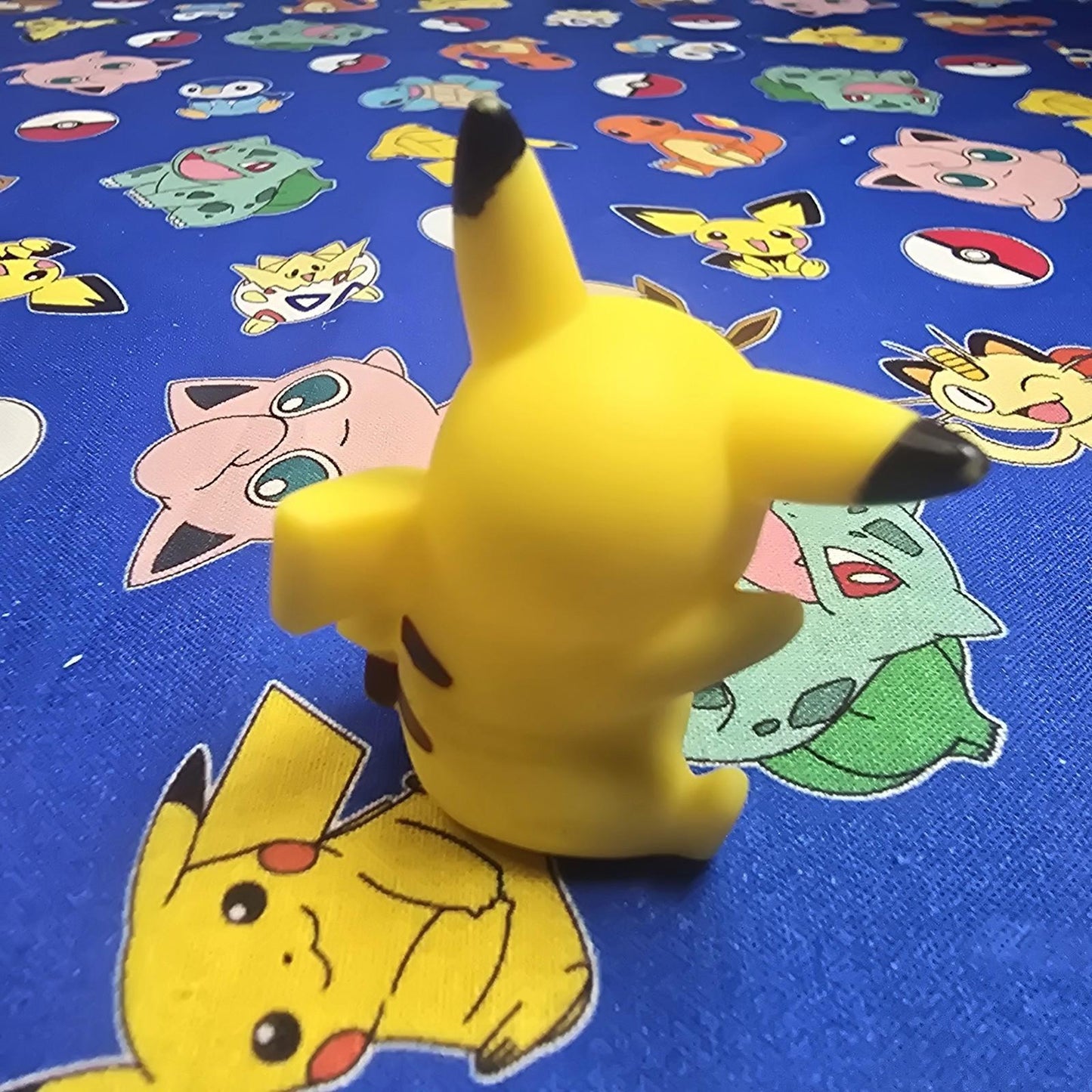 Pokemon Pikachu Figure Finger Puppet 2007 Nintendo Bandai PVC Japan USA Seller
