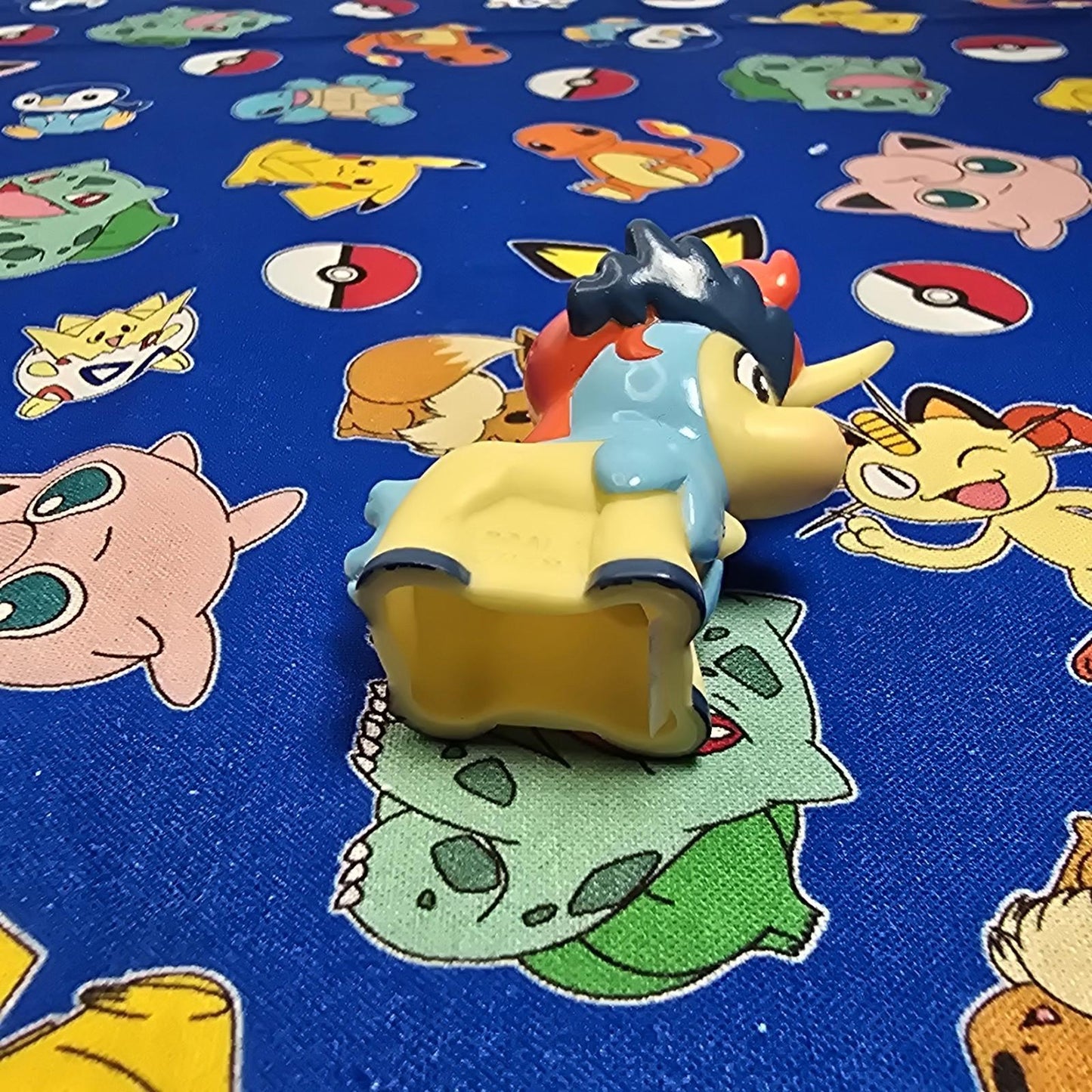 Pokemon Keldeo Figure Finger Puppet 2012 Nintendo Bandai PVC Japan USA Seller